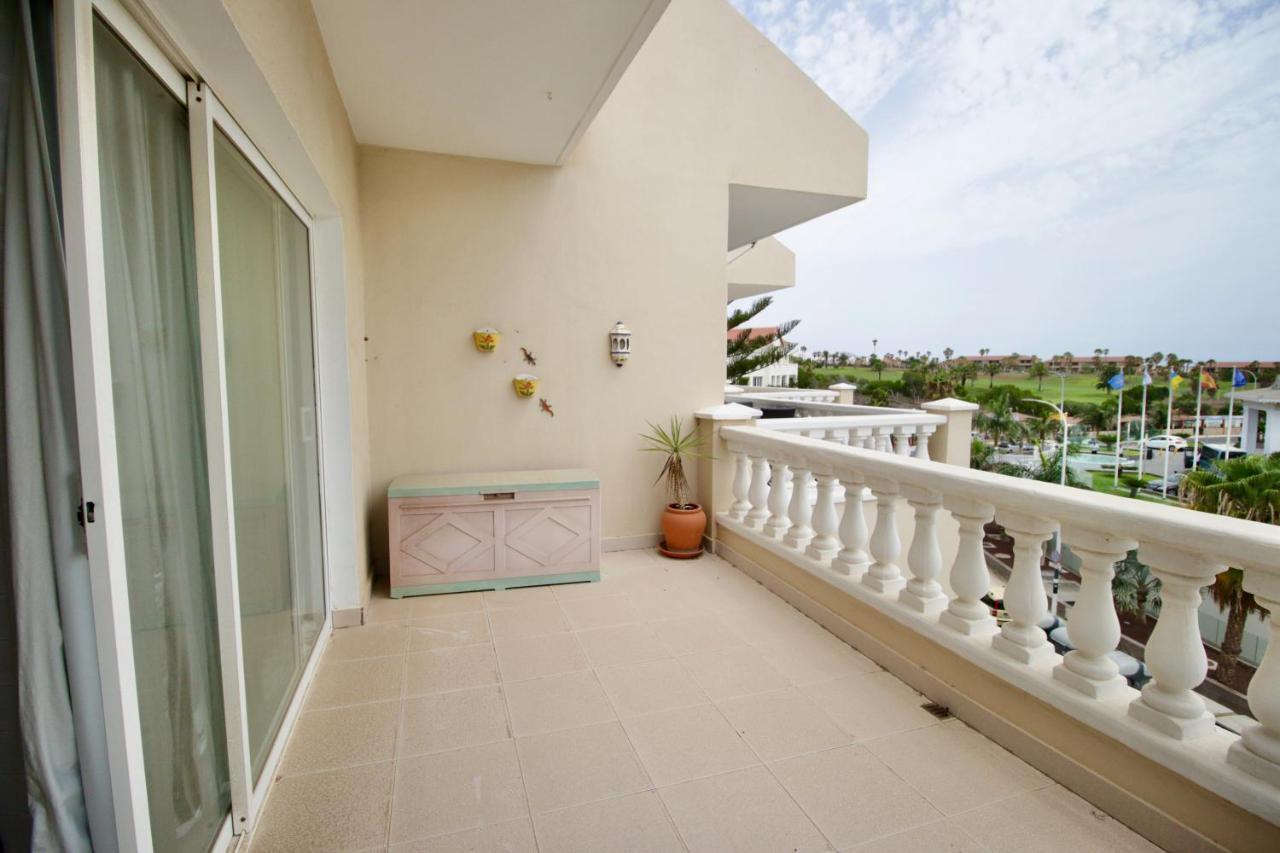 Golf Park Ocean View: Cozy Apartment with Terraces and Pools San Miguel de Abona Exterior photo