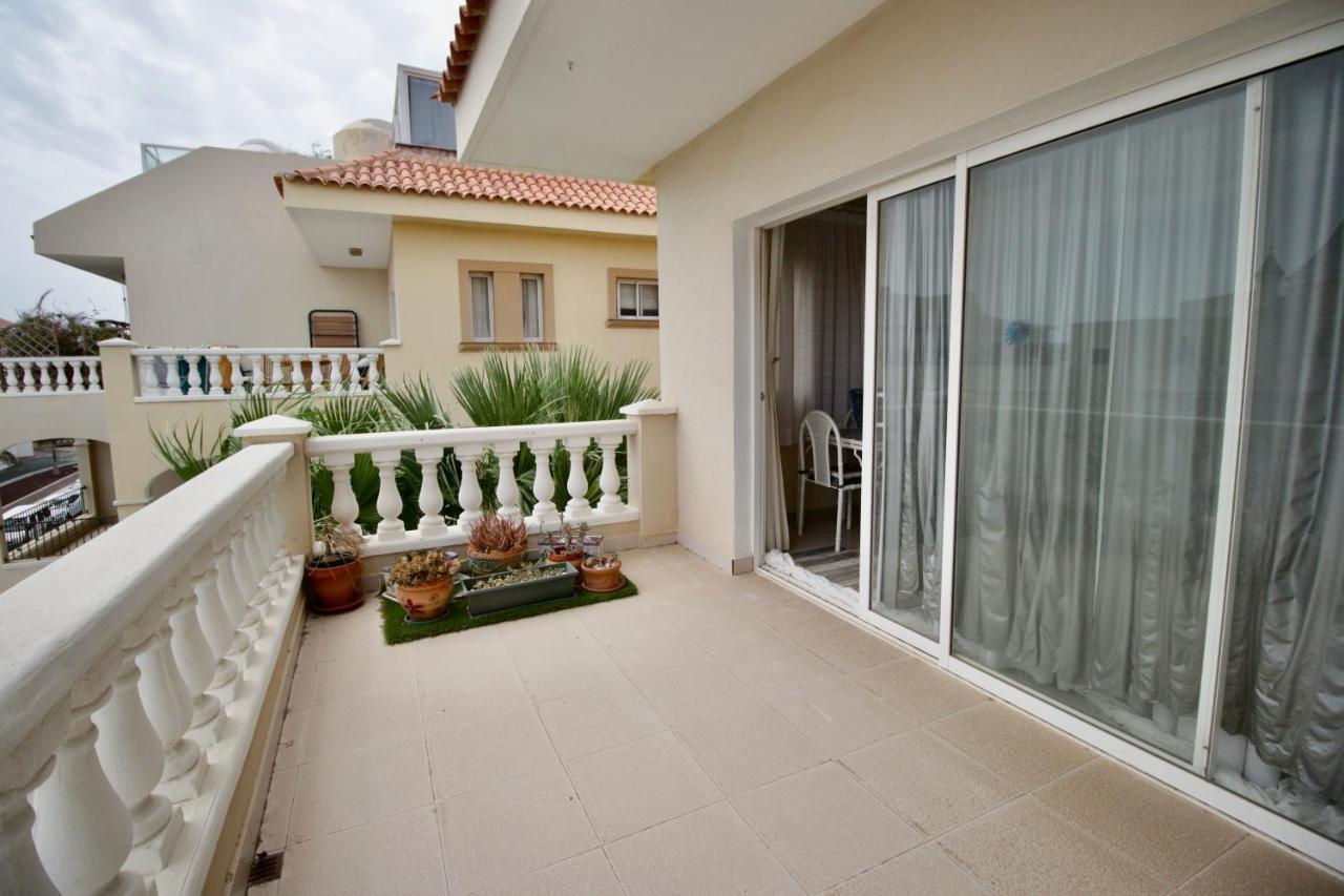 Golf Park Ocean View: Cozy Apartment with Terraces and Pools San Miguel de Abona Exterior photo