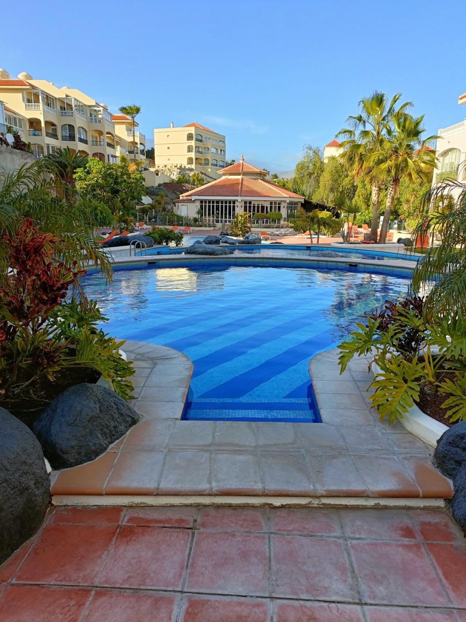 Golf Park Ocean View: Cozy Apartment with Terraces and Pools San Miguel de Abona Exterior photo